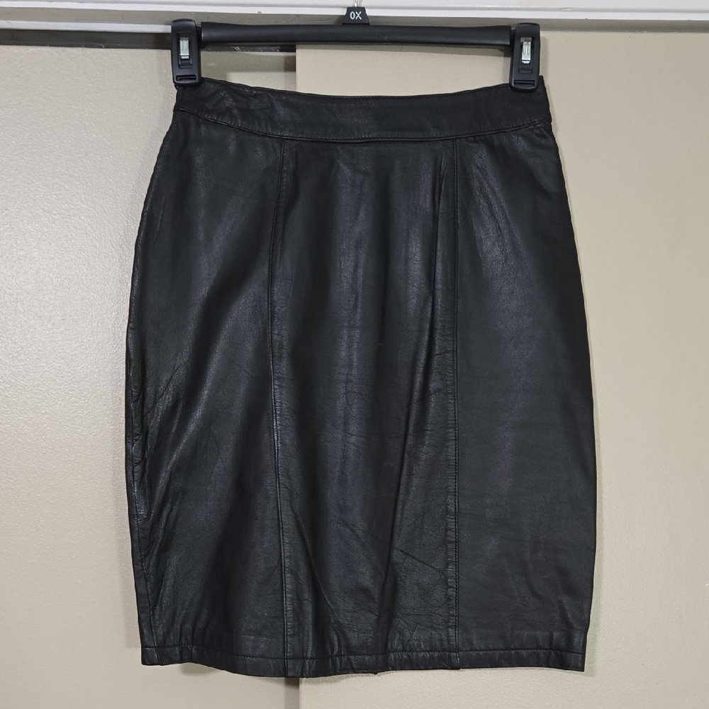 Global Identity Black Leather Skirt Size 9/10